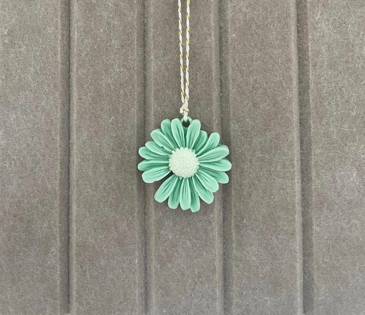 Suspension Marguerite