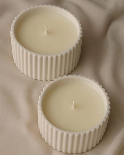 Bougie parfumée dans pot en Jesmonite