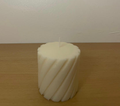 Linéa — Bougie Sculptée Vagues | Cire de soja | Parfum de Grasse au choix | Fait main à Nice