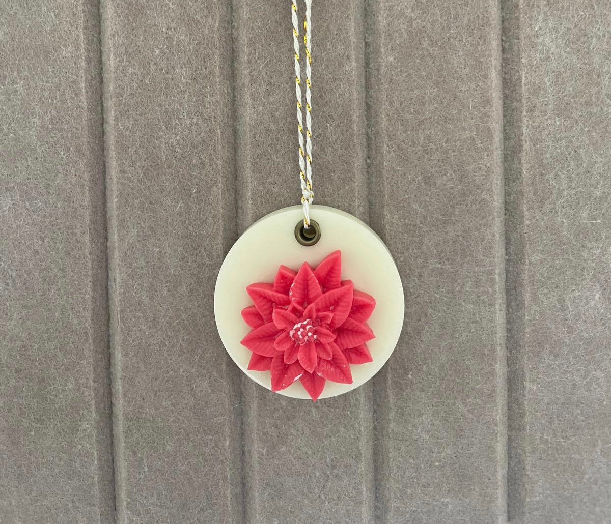 Suspension Poinsettia