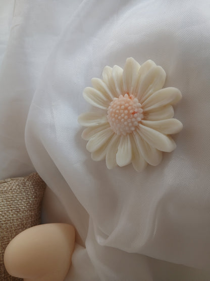 Naturéa – Marguerite Aimantée Parfumée | Cire de soja bicolore | Parfum au choix | Fait main à Nice